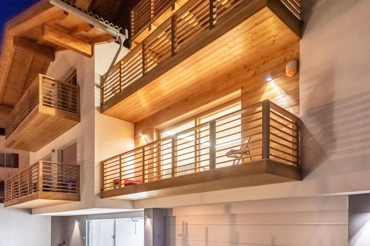 Апартаменти Chalet Schwarzhorn Варена Екстер'єр фото