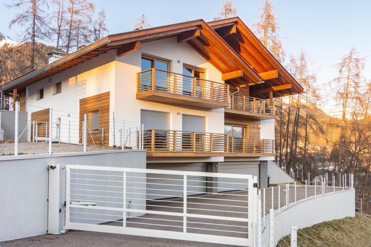 Апартаменти Chalet Schwarzhorn Варена Екстер'єр фото
